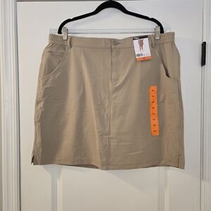 Tilley Ladies Tan Trek Skort With Stretch Ripstop Material Size XXL